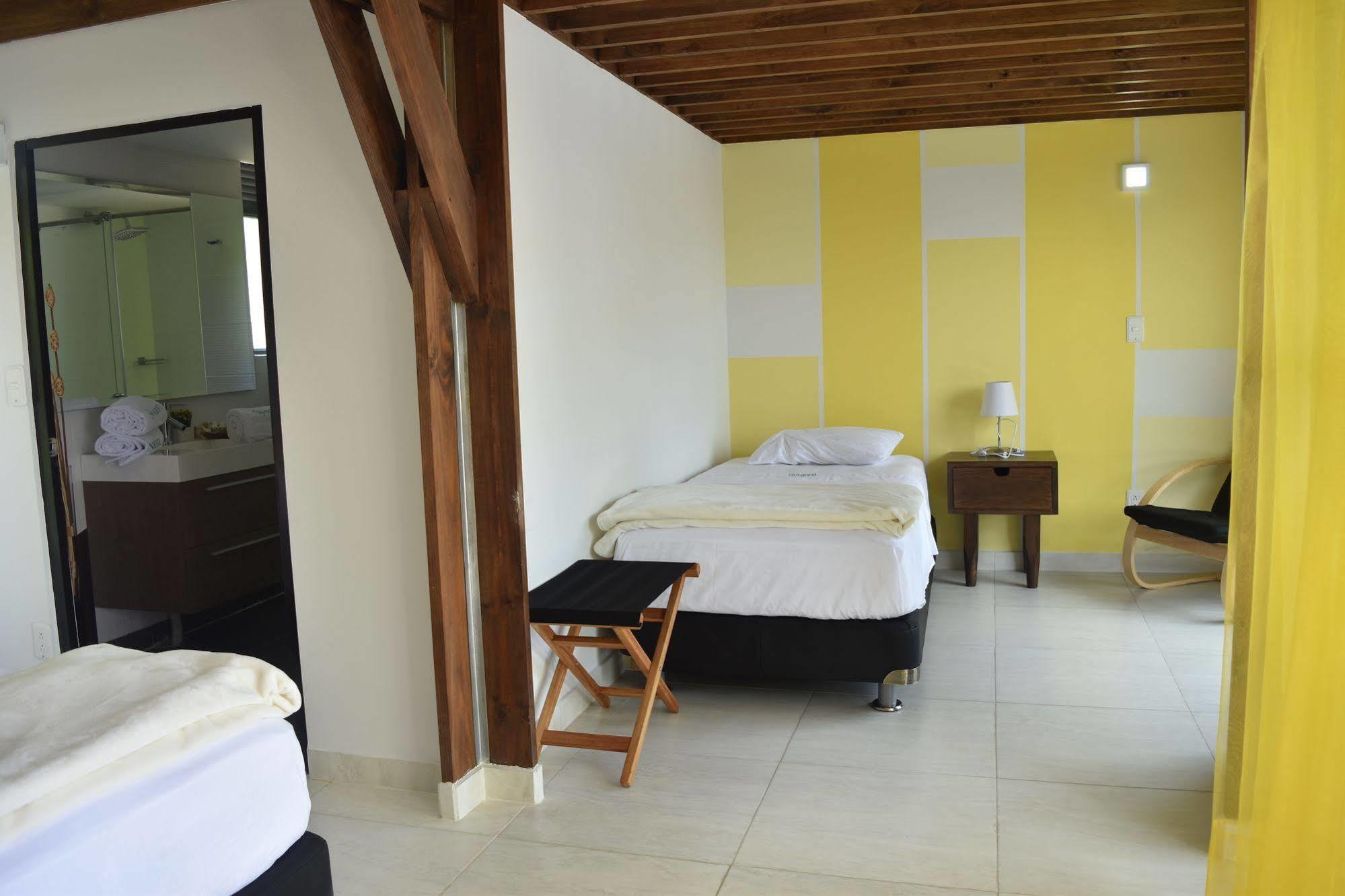 Hotel Syvanna Wellness And Spa Cerritos Eksteriør bilde