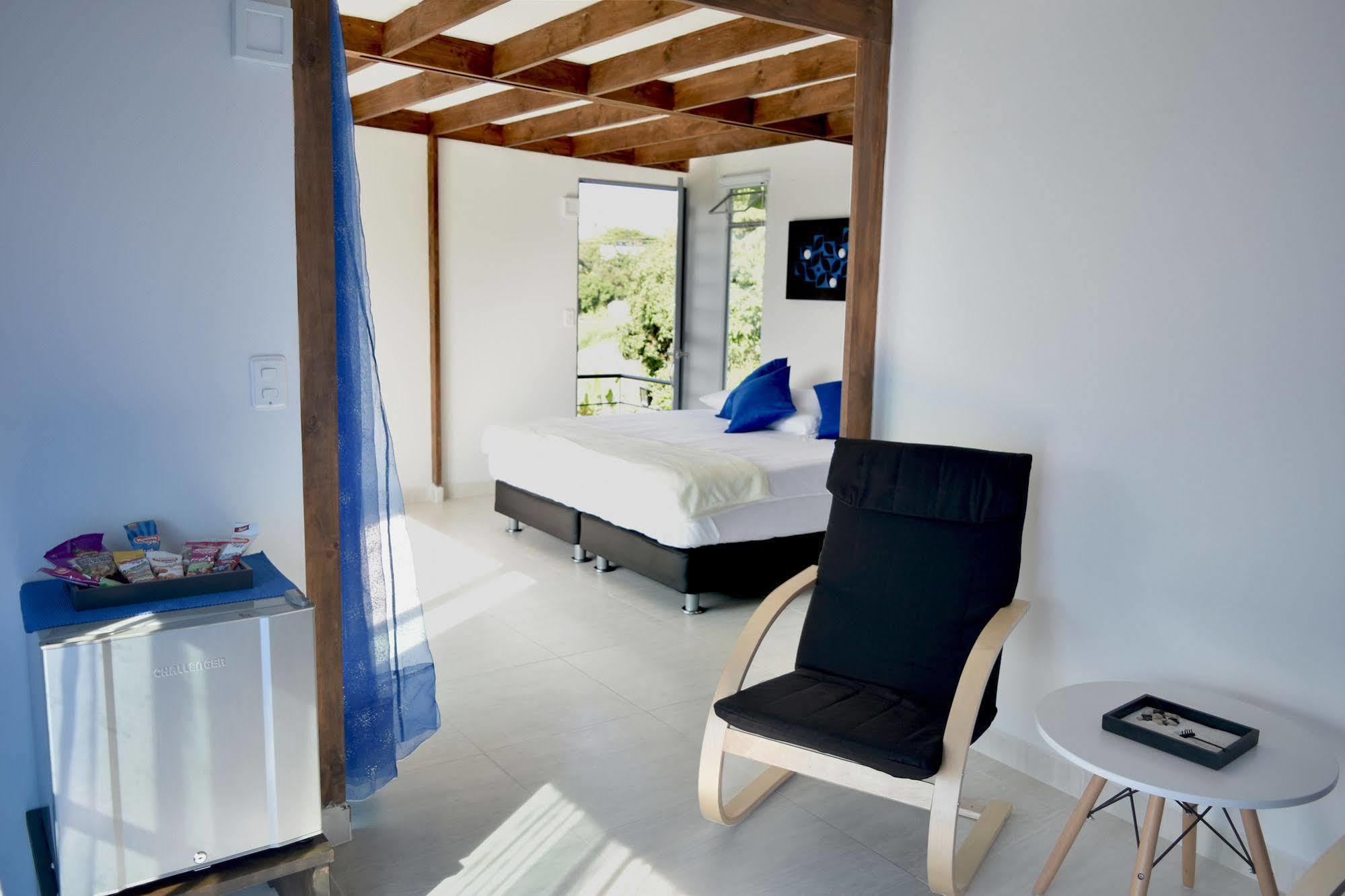 Hotel Syvanna Wellness And Spa Cerritos Eksteriør bilde