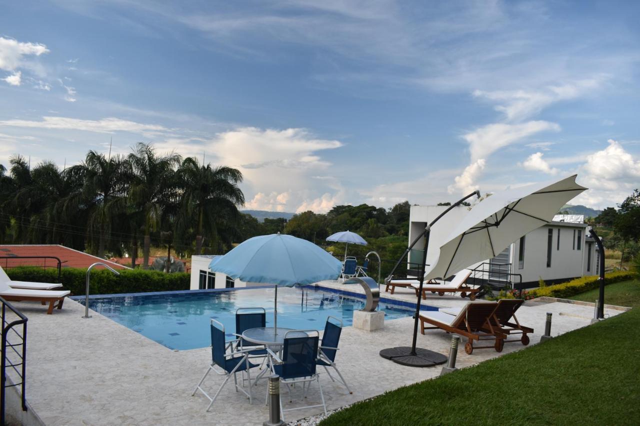 Hotel Syvanna Wellness And Spa Cerritos Eksteriør bilde