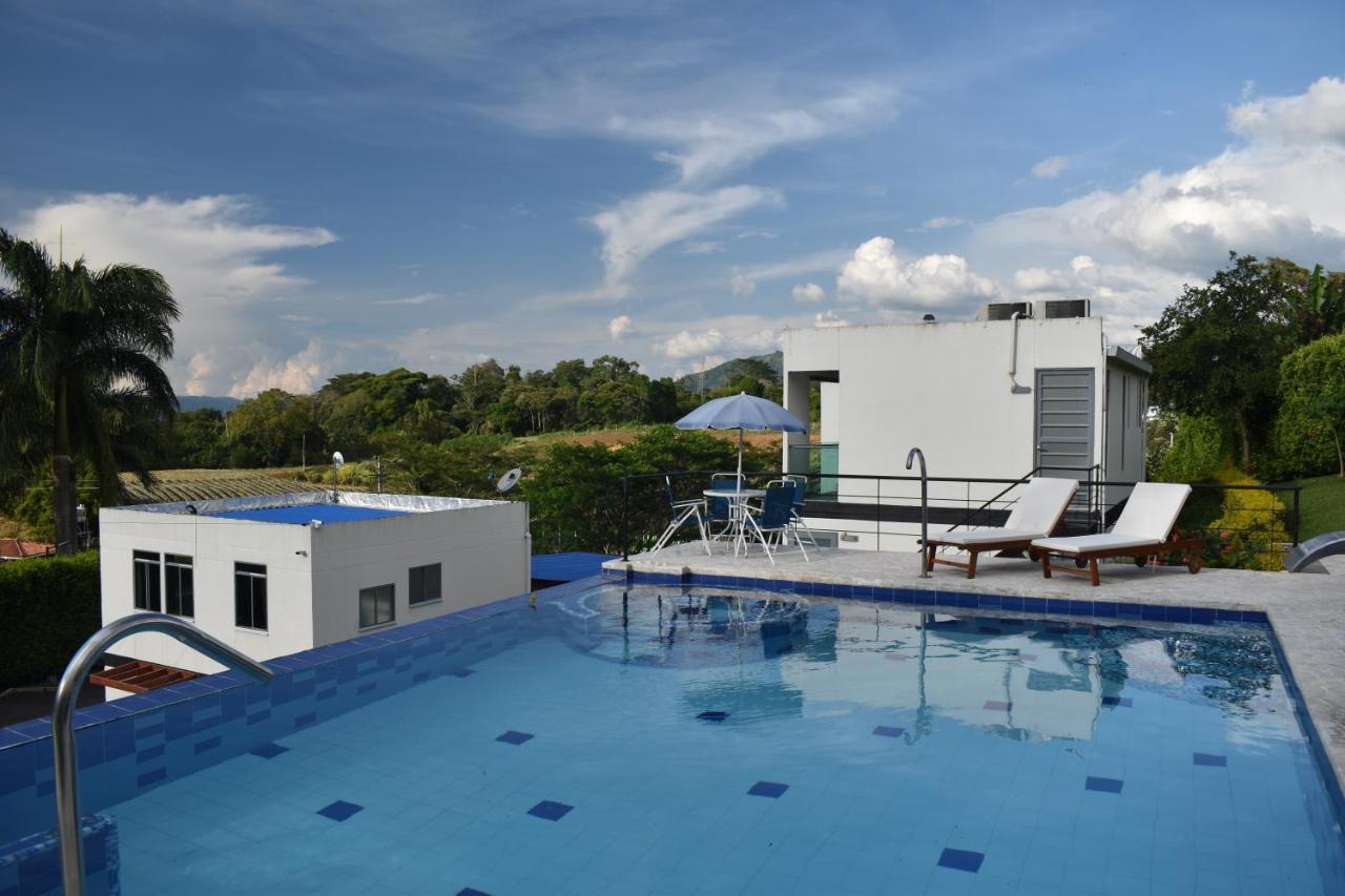 Hotel Syvanna Wellness And Spa Cerritos Eksteriør bilde