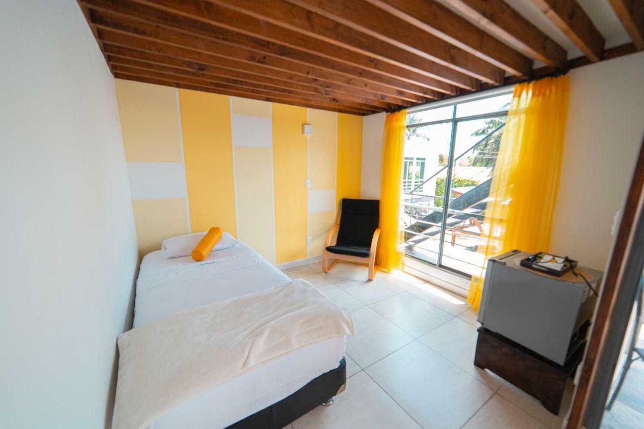 Hotel Syvanna Wellness And Spa Cerritos Eksteriør bilde