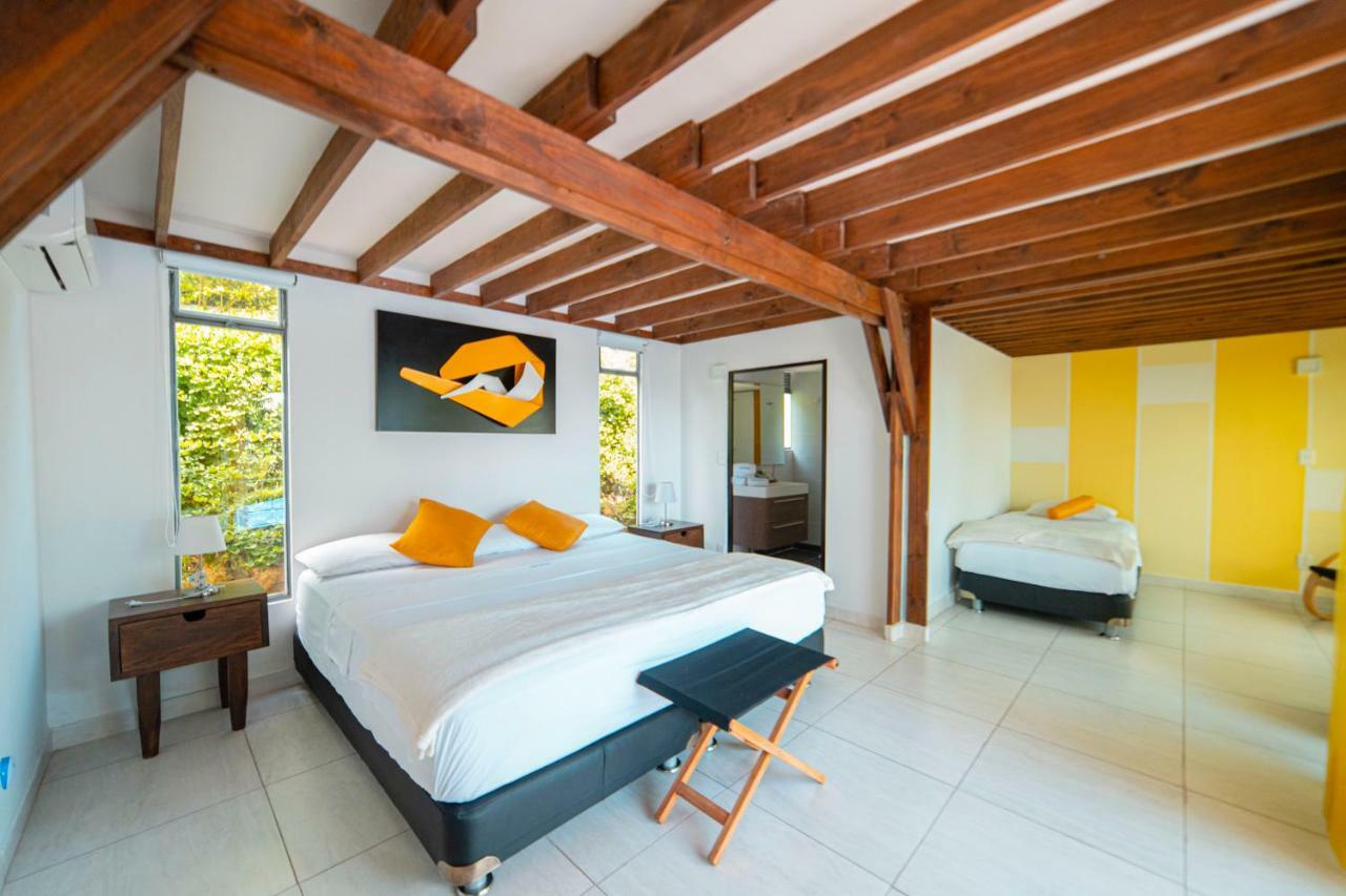 Hotel Syvanna Wellness And Spa Cerritos Eksteriør bilde