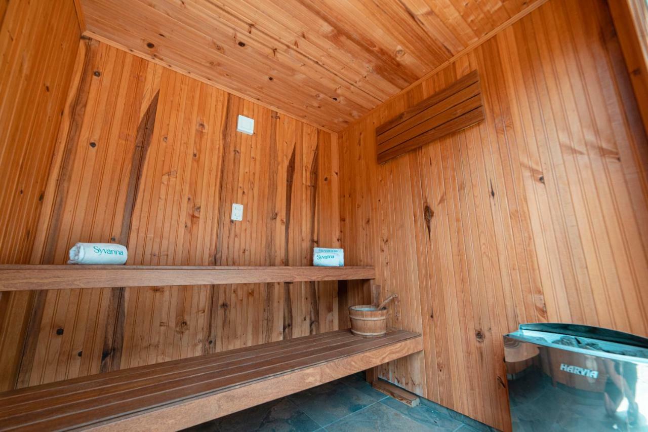 Hotel Syvanna Wellness And Spa Cerritos Eksteriør bilde